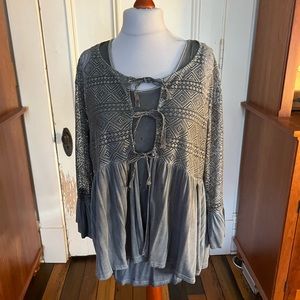 Beautiful gray on gray ensemble. Boutique, POL brand. Looks great with jeans